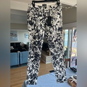 Bebe women’s jeans skinny 28 NWT